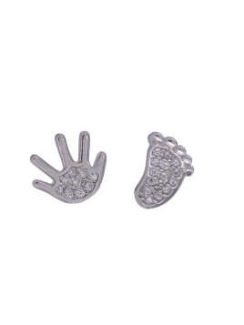 Pendientes desiguales pies y mano de plata de ley.