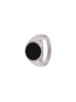 Sello caballero con esmalte negro, en forma redonda.  

Tallas de 14 al 26. 

Plata de Ley 925 MM