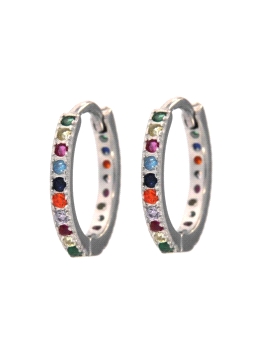 Pendientes de aros en plata originales con circonitas de color. Su material está trabajado para que puedas usarlos con la mayor 