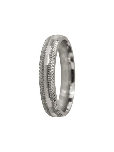 Alianza de plata con detalle central y relieve lateral