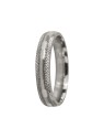 anillo con diseño tallado de plata de ley