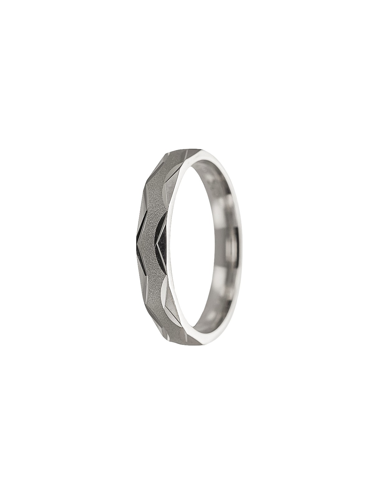 Alianza de plata con tallado triangular y centro mate