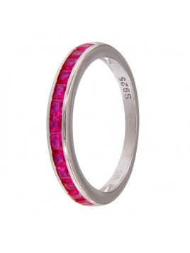 Alianza de plata con circonitas color rubí