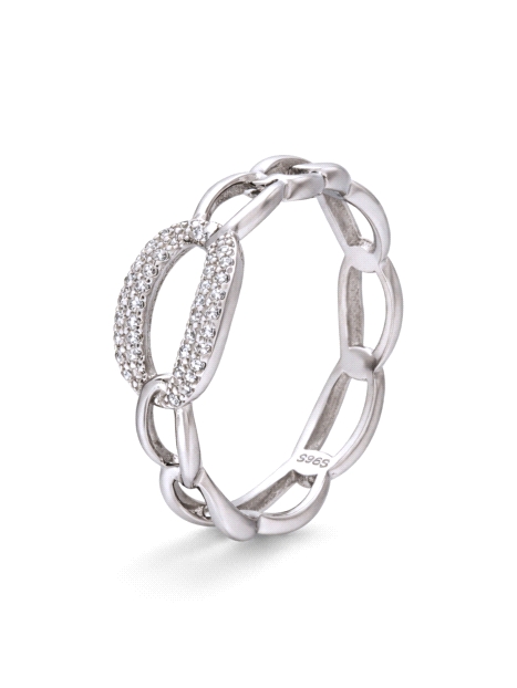 Anillo de plata de ley 925 con diseño de eslabones y detalle central con circonitas. Pieza moderna y ligera, ideal para joyerías